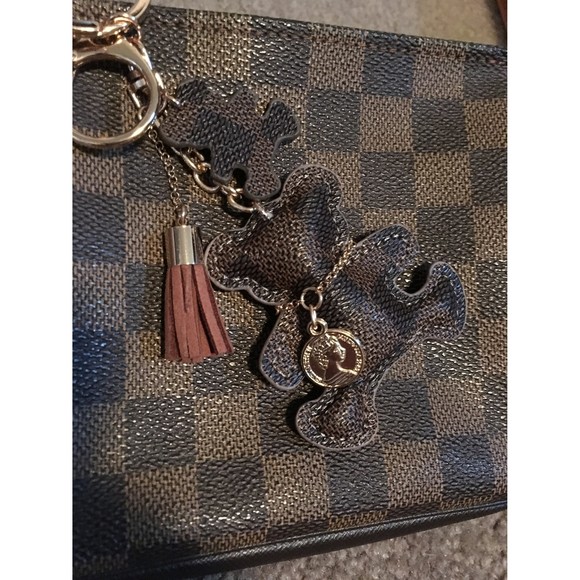 Bear Bag Charm Keychain with Tassel -Brown or White - Picture 2 of 4